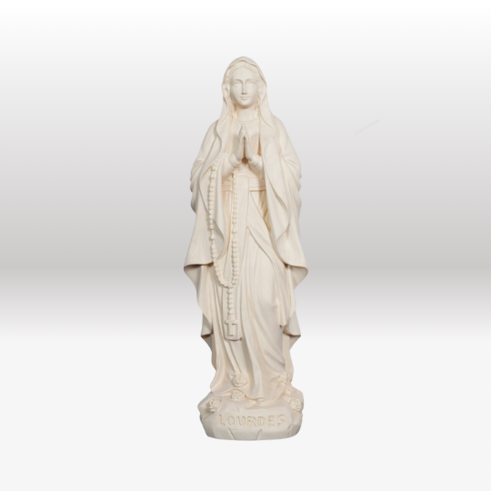 Madonna Lourdes natur