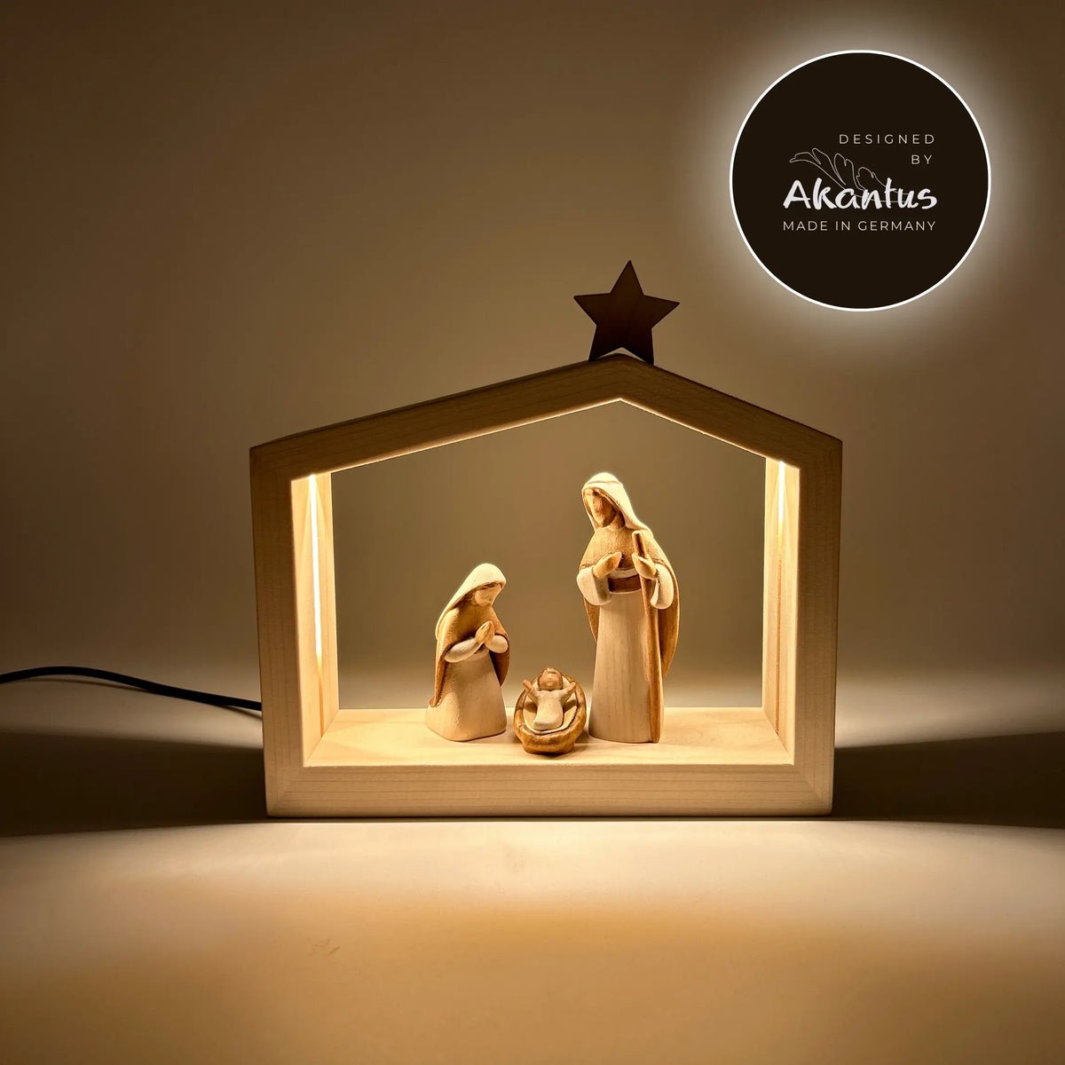 Heilige Familie (3 Figuren) von Akantus bemalt mit Familienhaus "Akantus Design" Fichte natur