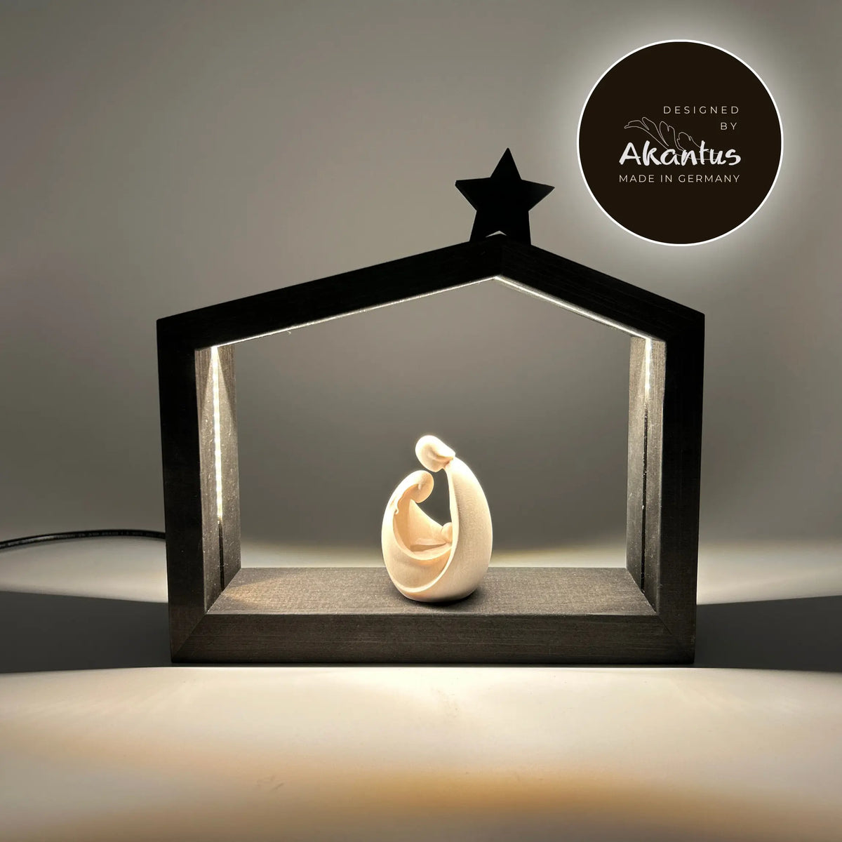Blockkrippe Art Deco natur mit Familienhaus: "Akantus Design" black